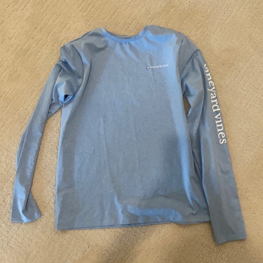Vineyard vines performance shirt youth large